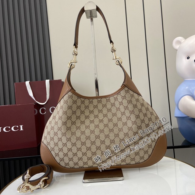 Gucci專櫃古馳最新款Body雙鎖扣肩背包 jh2932型號：834981